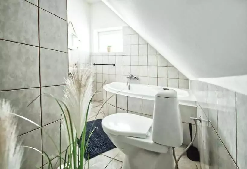 Majatalo Penzion Bazén Víno Sklep U Palečků