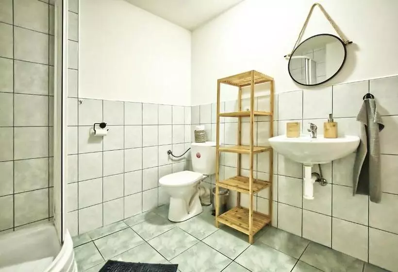 Majatalo Penzion Bazén Víno Sklep U Palečků