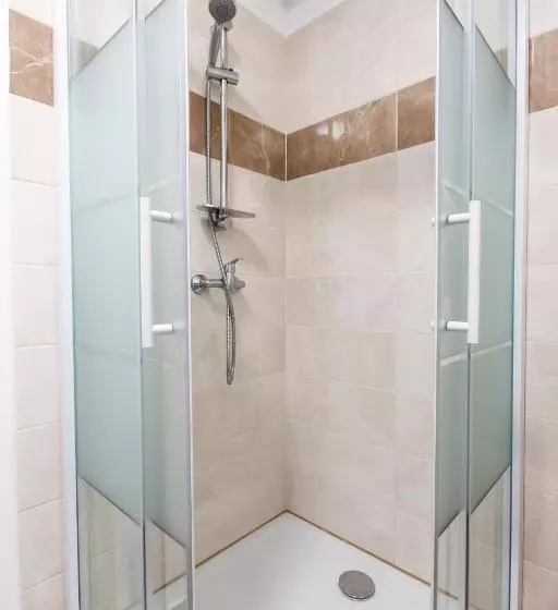 Majatalo Penzion Bazén Víno Sklep U Palečků