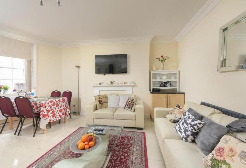 Bed & Breakfast Central London Rooms