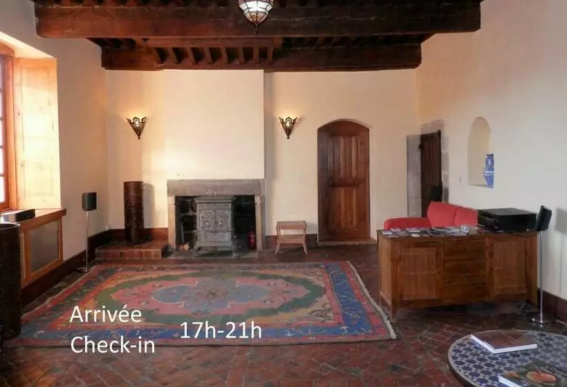 Aamiaismajoitus (B&B) Chambres D Hôtes La Prévôté   Ancien Couvent Contre La Cathédrale