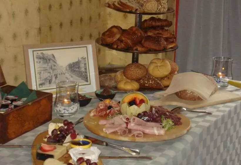 Aamiaismajoitus (B&B) Chez Ba Nus