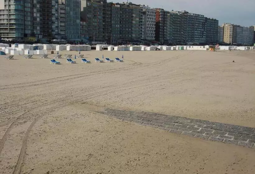 Aamiaismajoitus (B&B) Chez Ba Nus