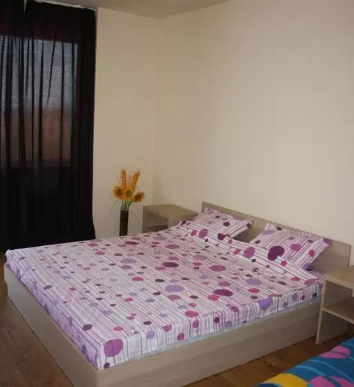 Family Hotel Akra