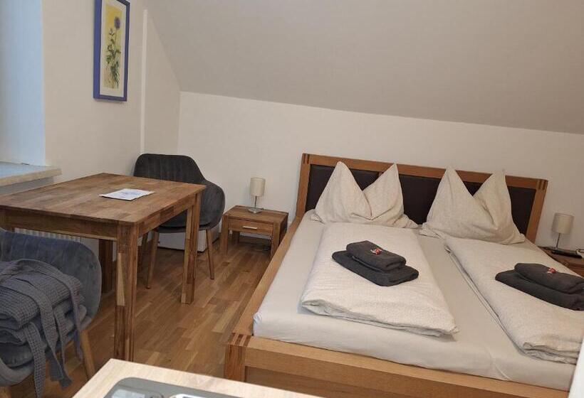 Gössl, Apartement Und Doppelzimmer