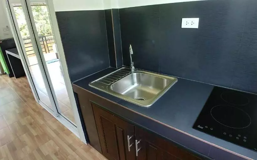 Hotelli โรงแรม ทิพย์บุรี ริเวอร์ไซค์