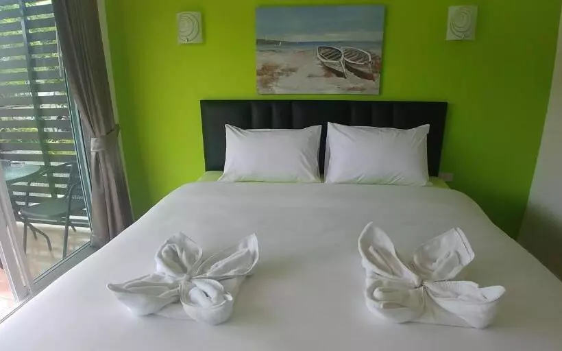 Hotelli โรงแรม ทิพย์บุรี ริเวอร์ไซค์