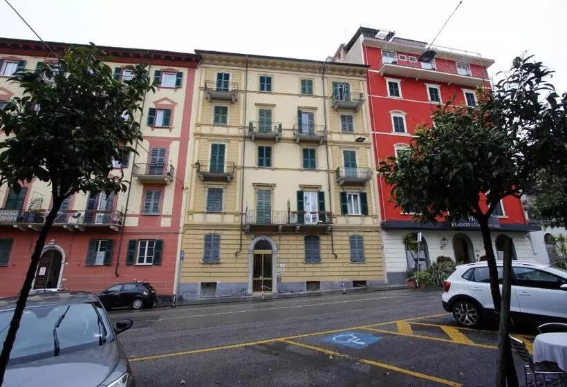 پانسیون The Old Station Rooms