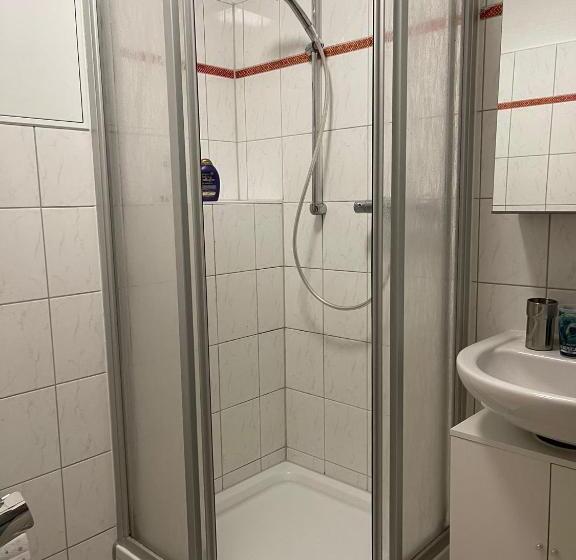 Haus Mit 3 Apartments Im Zentrum Von Rostock