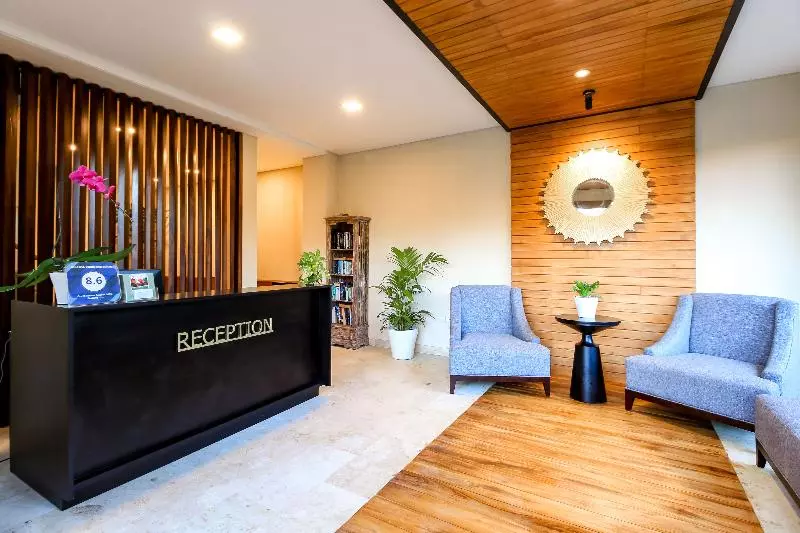 Aleesha Villas And Suites