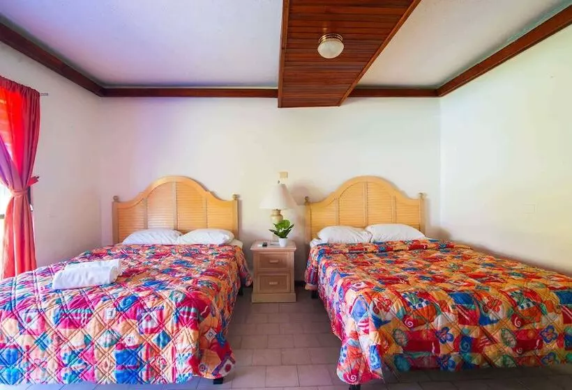 Hotel Beach Break Resort