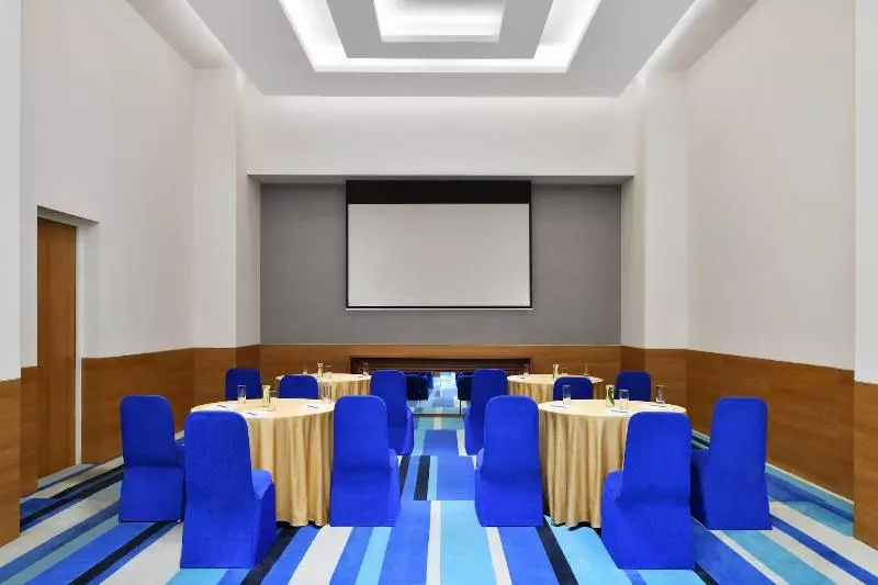 ホテル Fairfield By Marriott Hyderabad Gachibowli