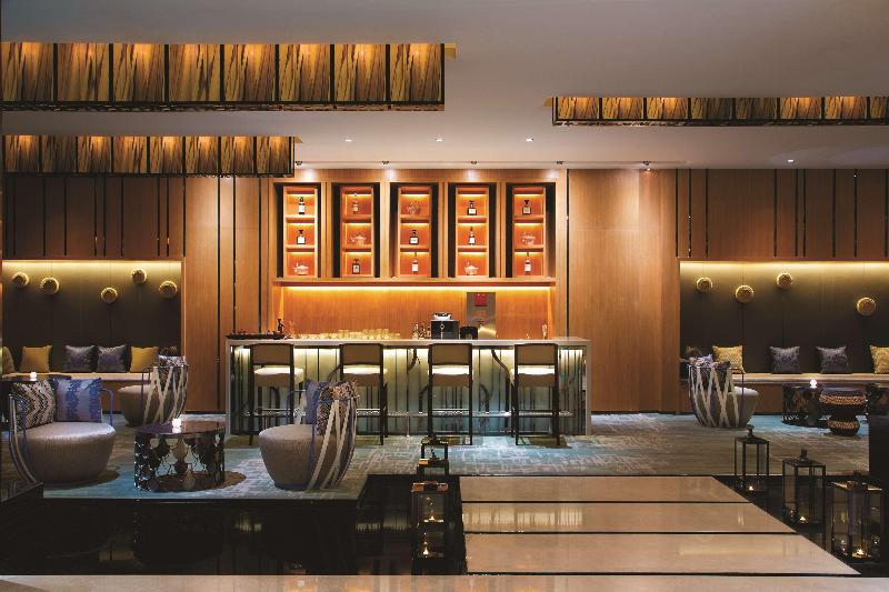 בית מלון כפרי Hilton Garden Inn Lijiang