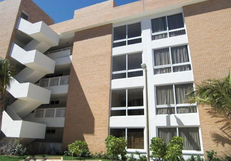 هتل Margarita Real