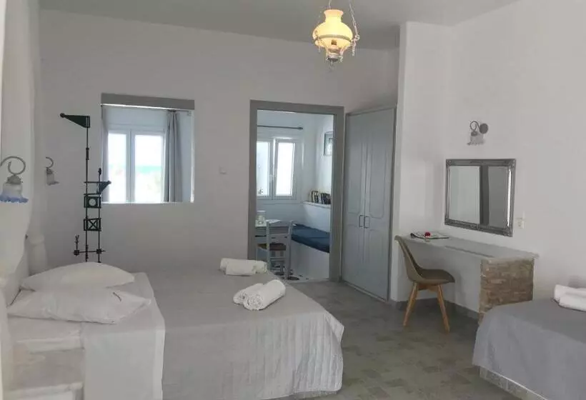 Naoussa Hotel Paros By Booking Kottas
