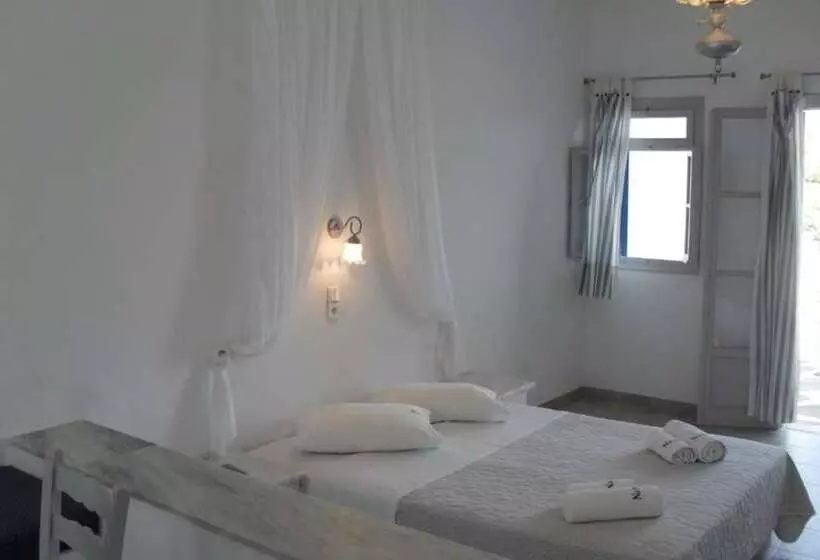 Naoussa Hotel Paros By Booking Kottas