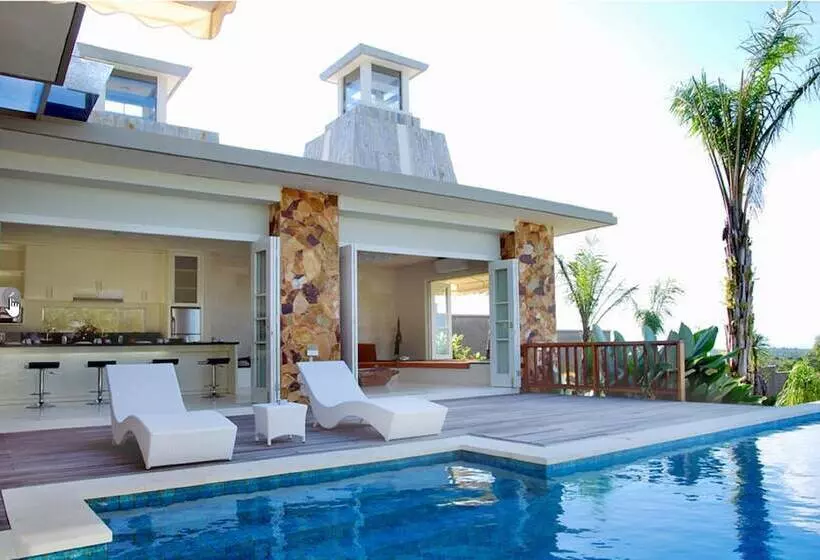 호텔 Noah Villa And Chapel