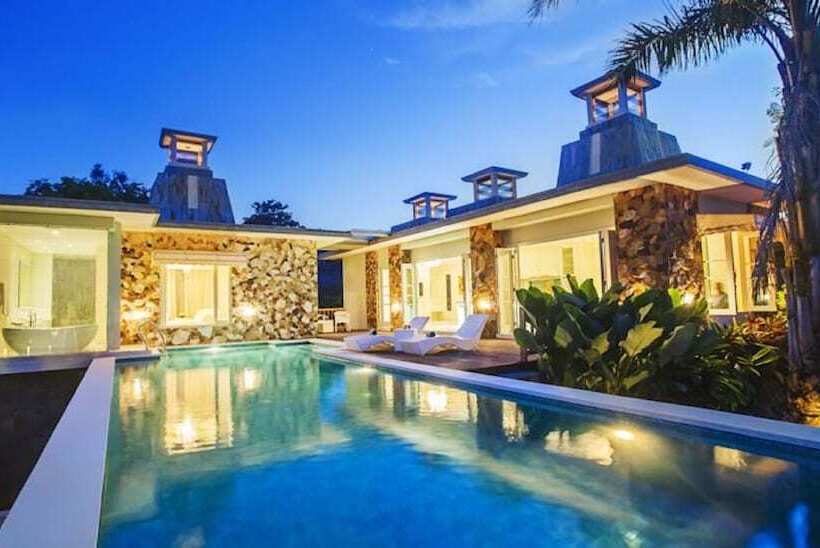 Отель Noah Villa And Chapel