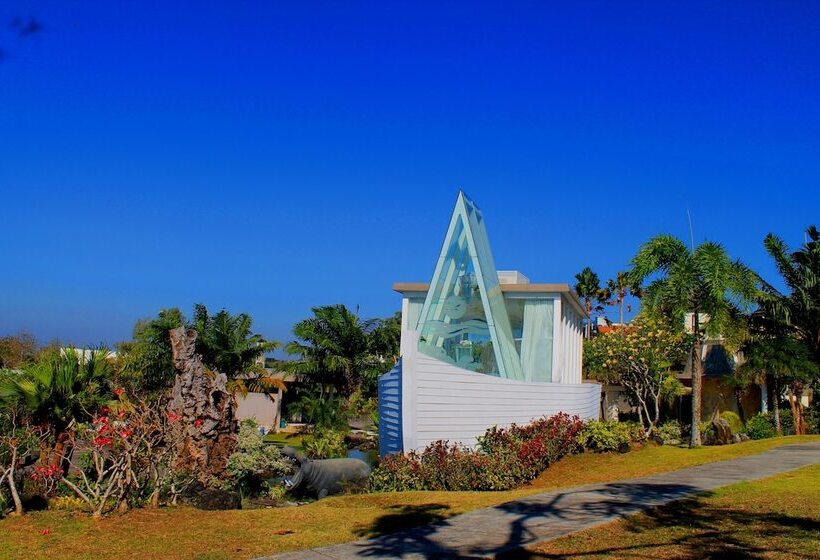 Отель Noah Villa And Chapel