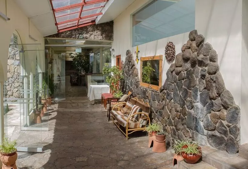 Hotel Taypikala Lago