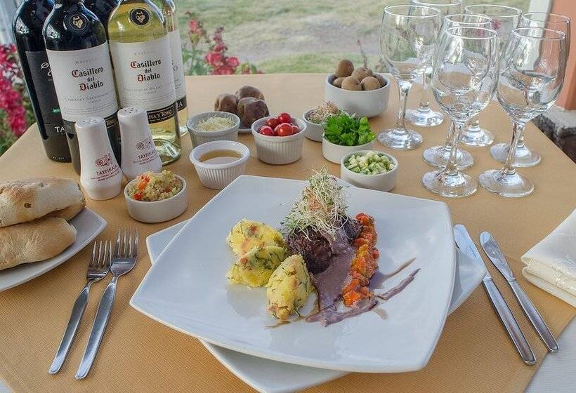 Отель Taypikala Lago