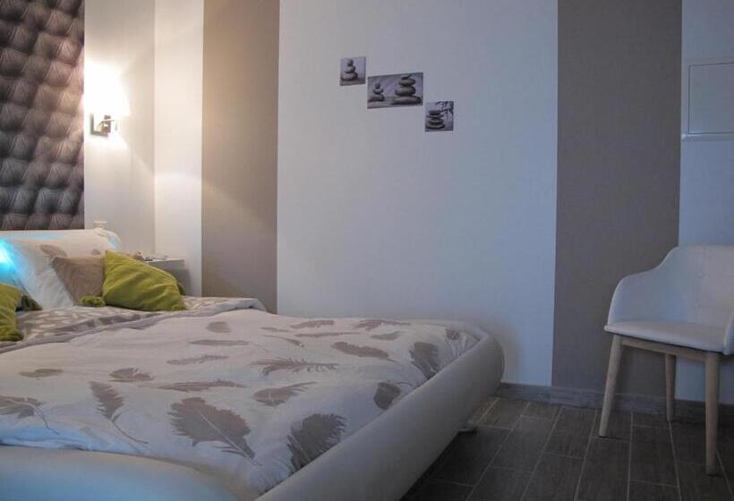 민박 Les Victoriennes