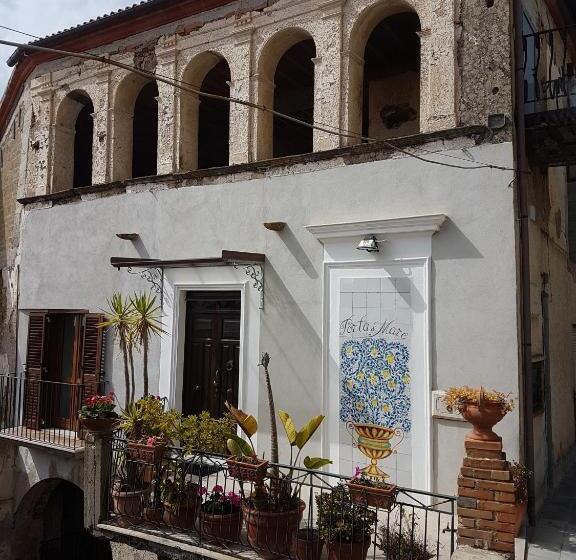 ベッドアンドブレックファースト Residenza Porta Di Mare