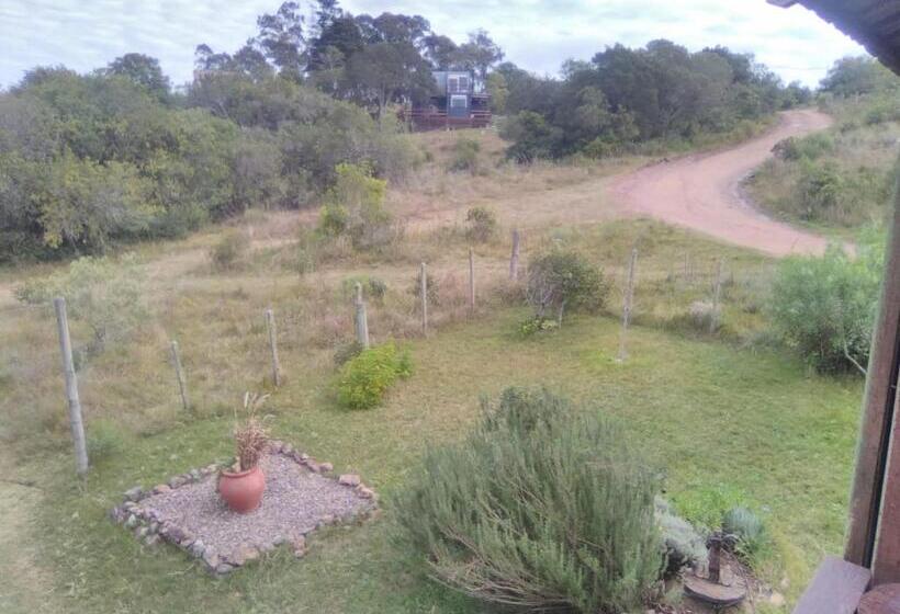 Horneritos Cabaña En Villa Serrana