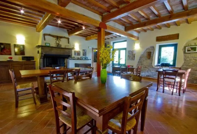 Hotelli Agriturismo Foglie