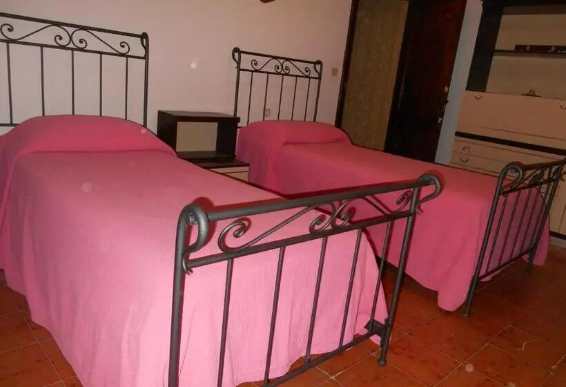 ホテル Agriturismo Il Loghino