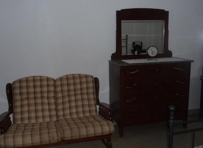 בית מלון כפרי Agriturismo Il Loghino