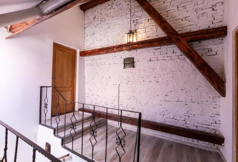 ペンション 4 Rooms Piata Sfatului