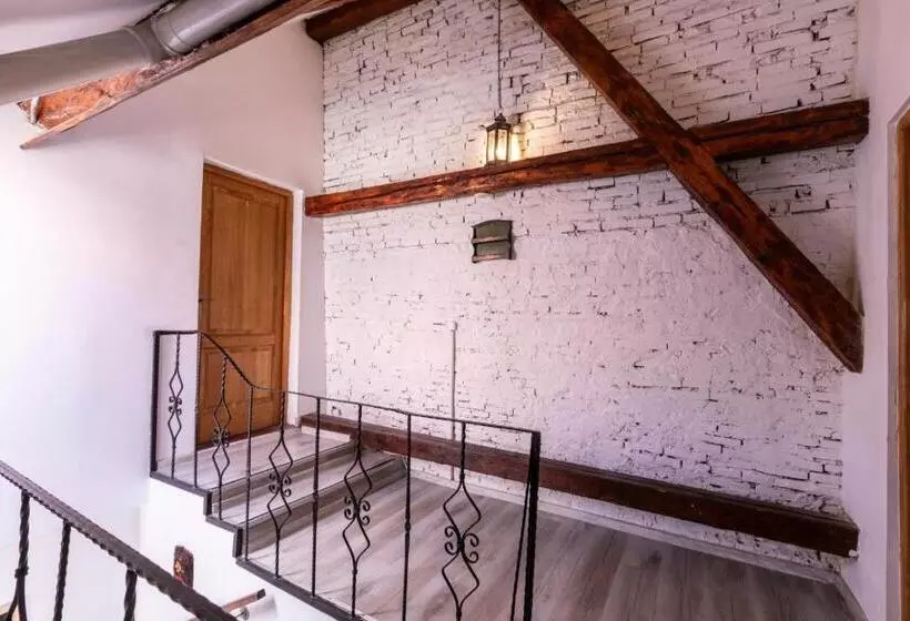 ペンション 4 Rooms Piata Sfatului