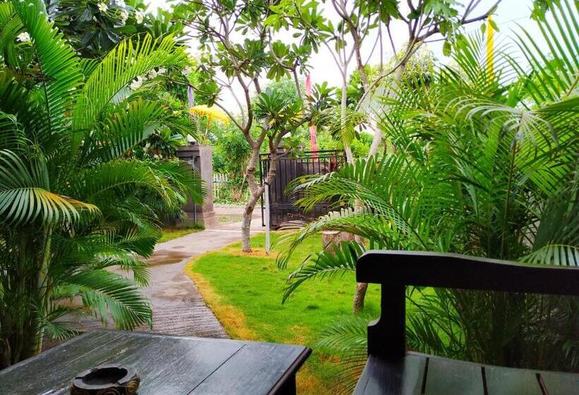 بنسيون Angga Guest House