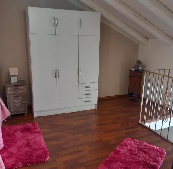 بنسيون Billy House