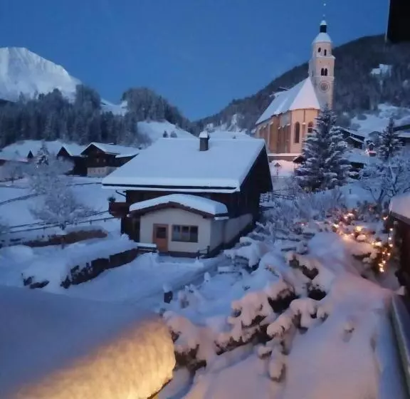 ペンション Gästehaus Hanser