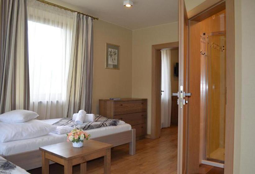 膳宿费 Penzión Kamea