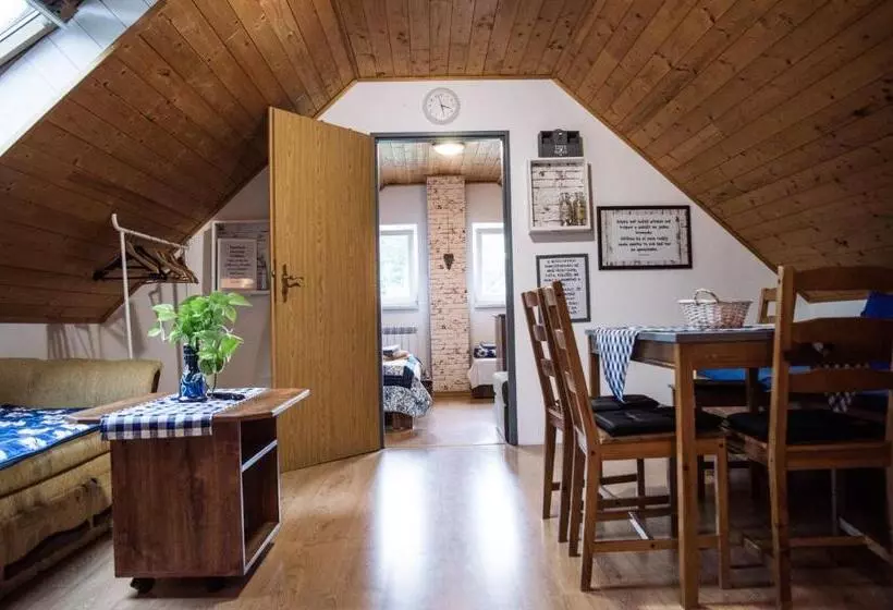 Majatalo Penzion U Lupíků