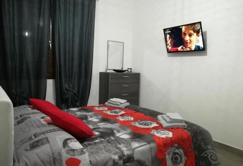 ペンション Rooms Loru