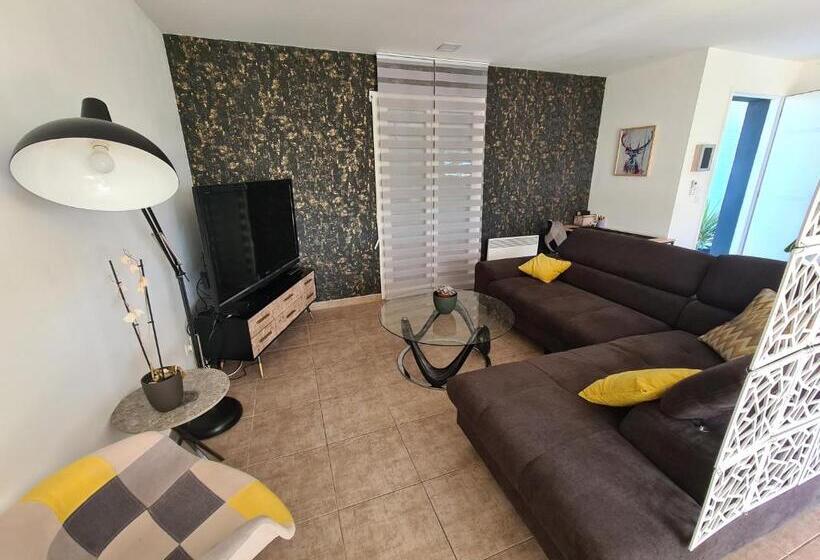 Villa Avec Piscine Sans Vis à Vis