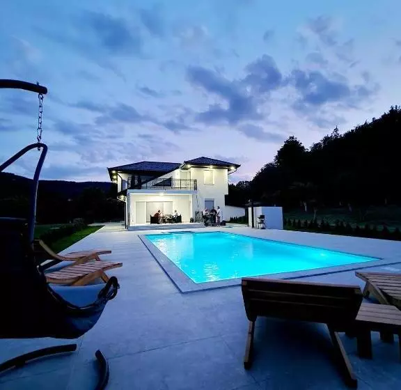 Villa Eda