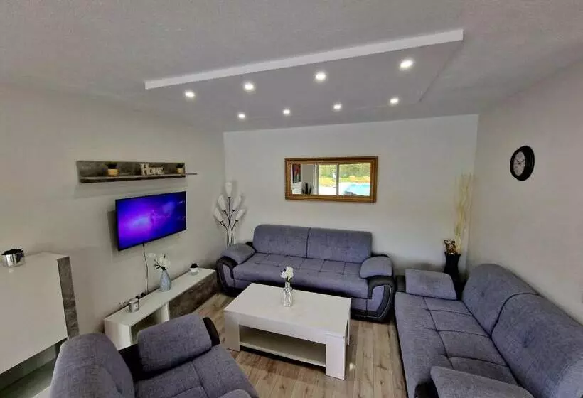 Villa Eda