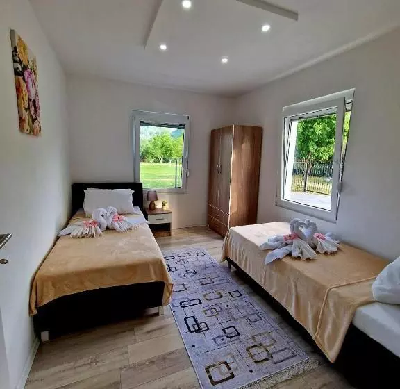 Villa Eda