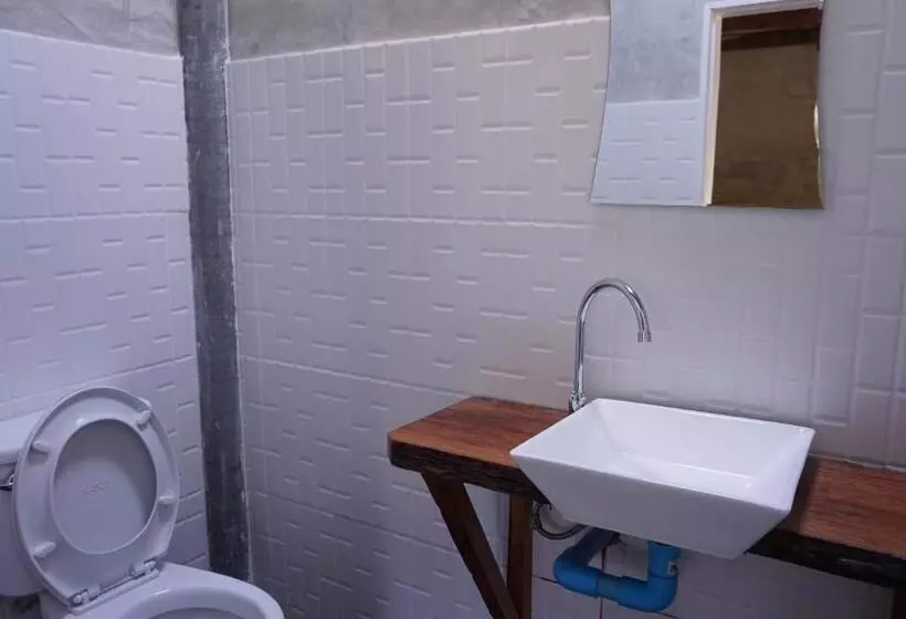 Retkeilymaja Eve House Koh Kood