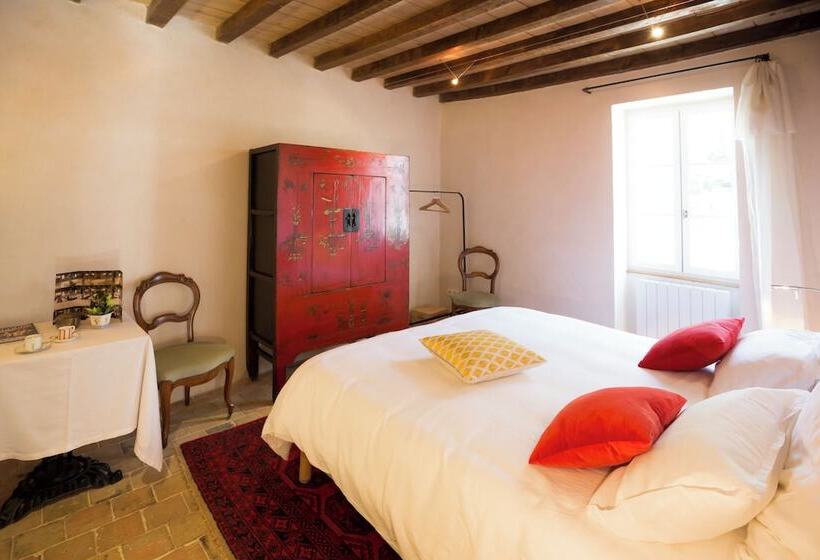 تختخواب و صبحانه Clos Saint Jacques   Maison D Hôtes