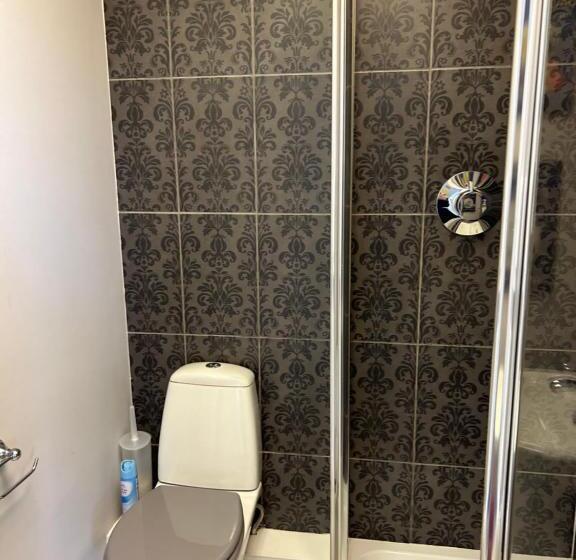 צימר Glengarth House Room Only Accommodation