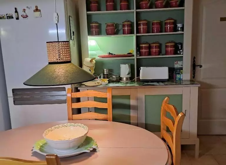 Aamiaismajoitus (B&B) Les Cerises