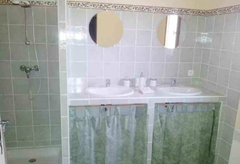 Aamiaismajoitus (B&B) Les Cerises