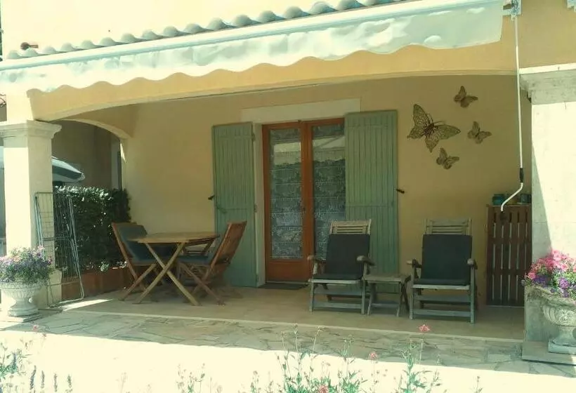 Aamiaismajoitus (B&B) Les Cerises