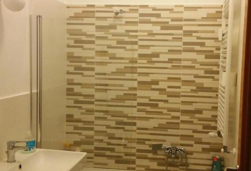 تختخواب و صبحانه Vigevano Loves Milano